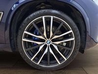 Gebraucht BMW X5 M 530 PS (389 kW) 2022 Mineralweiß SUV