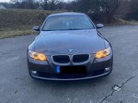 Gebraucht BMW 320 Cabriolet 170 PS (125 kW) 2007 Grau Cabrio