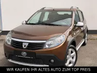 Gebraucht Dacia Sandero Stepway 105 PS (77 kW) 2012 Braun Limousine
