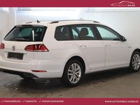 Gebraucht VW Golf VII R-line 150 PS (110 kW) 2021 Weiß Kleinwagen