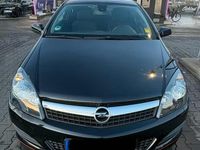 Gebraucht Opel Astra GTC 90 PS (66 kW) 2008 Schwarz Coupé