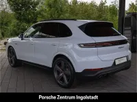 Gebraucht Porsche Cayenne S E-Hybrid 519 PS (381 kW) 2025 Weiss SUV