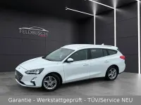 Używany Ford Focus 120 KM (88 kW) 2020 Biały Sedan/Limuzyna