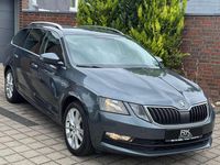 Gebraucht Skoda Octavia Ambition 116 PS (85 kW) 2017 Quarzgrau metallic Kombi
