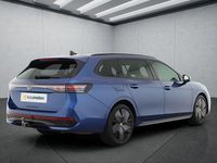Second-hand VW Passat 265 CP (194 kW) 2025 Albastru Break