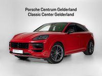 Gebraucht Porsche Cayenne Coupe 470 PS (345 kW) 2023 Rot Coupé