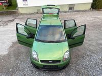 Gebraucht Ford Fiesta Ambiente 69 PS (50 kW) 2006 Grün Kleinwagen