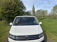 Gebraucht VW Multivan Comfortline 150 PS (110 kW) 2018 Weiß Van / Kleinbus