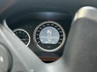 Gebraucht Mercedes E220 170 PS (125 kW) 2011 Blau Kombi