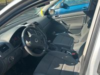 Gebraucht VW Golf 102 PS (75 kW) 2005 Grau Coupé