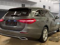 Gebraucht Mercedes C300e Avantgarde 313 PS (230 kW) 2022 Selenitgrau (metallic) Kombi