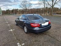 Gebraucht Mercedes E250 204 PS (150 kW) 2009 Grau Limousine