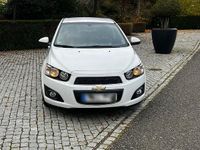 Gebraucht Chevrolet Aveo 116 PS (85 kW) 2012 Weiß Kleinwagen