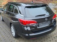 Gebraucht Opel Astra 131 PS (96 kW) 2020 Schwarz Kombi