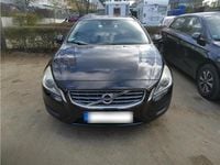 Gebraucht Volvo V60 203 PS (149 kW) 2011 Schwarz Kombi