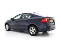 Gebraucht Volvo S60 Business Edition 190 PS (139 kW) 2015 Blau Limousine