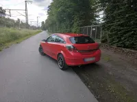 Gebraucht Opel Astra GTC 140 PS (102 kW) 2006 Rot Coupé