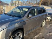 Gebraucht Mitsubishi Outlander Intense 150 PS (110 kW) 2013 Blau SUV