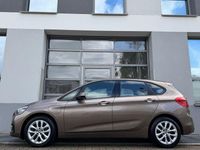 Gebraucht BMW 225 224 PS (164 kW) 2020 Beige Van / Kleinbus