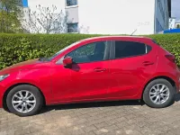 Gebraucht Mazda 2 Exclusive-Line 90 PS (66 kW) 2016 Rot Kleinwagen