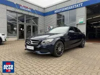 Gebraucht Mercedes C200 AMG line 136 PS (100 kW) 2018 Blau Limousine