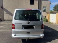 Gebraucht VW T5 131 PS (96 kW) 2004 Silber Van
