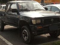 Gebraucht Toyota HiLux 83 PS (61 kW) 1995 Grün Pickup