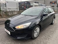 Gebraucht Ford Focus Trend 125 PS (91 kW) 2015 Schwarz Limousine