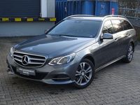 Gebraucht Mercedes E220 Avantgarde 170 PS (125 kW) 2016 Grau Kombi