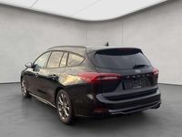 Gebraucht Ford Focus 116 PS (85 kW) 2024 Agate black metallic Kombi