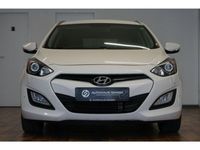 gebraucht Hyundai i30 cw 1.6 CRDi Style|AUTOMATIK|XENON|AHK