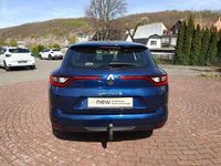 Gebraucht Renault Mégane GrandTour Play 101 PS (74 kW) 2018 Blau cosmos Kombi