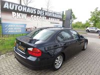 gebraucht BMW 320 i Automatik FINANZIERUNG HIER MÖGLICH