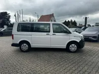Gebraucht VW Caravelle Trendline 110 PS (80 kW) 2022 Weiß Van