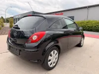 Gebraucht Opel Corsa 90 PS (66 kW) 2010 Schwarz Kleinwagen