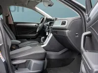 Gebraucht VW T-Roc 150 PS (110 kW) 2025 Grau SUV