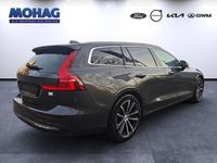Gebraucht Volvo V60 Core 350 PS (257 kW) 2022 Grau Kombi