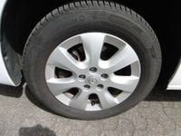 Gebraucht Opel Combo Life 131 PS (96 kW) 2023 Weiß Van / Kleinbus