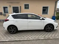 Gebraucht Toyota Auris Edition-S 116 PS (85 kW) 2017 Weiß Limousine