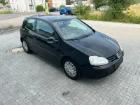 Gebraucht VW Golf V 74 PS (54 kW) 2005 Schwarz Kleinwagen