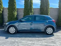 Gebraucht Kia Rio DREAM-TEAM Edition 84 PS (61 kW) 2017 Blau Limousine