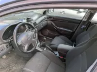 Gebraucht Toyota Avensis Sol 116 PS (85 kW) 2004 Grey mica metallic Kleinwagen