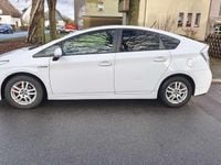 Gebraucht Toyota Prius Executive 99 PS (72 kW) 2011 Weiß Limousine