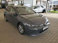 Gebraucht VW Golf VIII Life 116 PS (85 kW) 2025 Delfingrau metallic Limousine