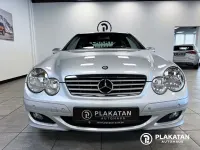 Gebraucht Mercedes C180 143 PS (105 kW) 2004 Silber Coupé