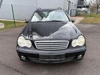 Gebraucht Mercedes C180 143 PS (105 kW) 2005 Schwarz Kombi
