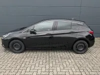 Gebraucht Opel Astra Dynamic 136 PS (100 kW) 2018 Onyx schwarz metallic (metallic) Limousine
