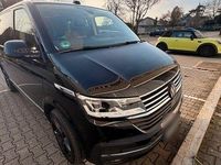 Second-hand VW Multivan 199 CP (146 kW) 2021 Negru Monovolum