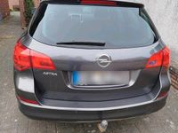 Gebraucht Opel Astra 110 PS (80 kW) 2011 Grau Kombi