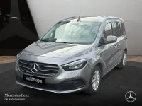 Gebraucht Mercedes T180 Progressive 116 PS (85 kW) 2025 Grau Van / Kleinbus